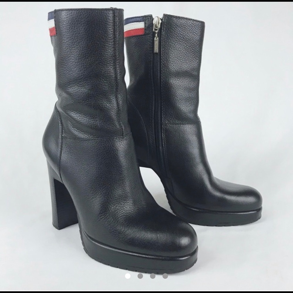 Tommy Hilfinger boot 5.5